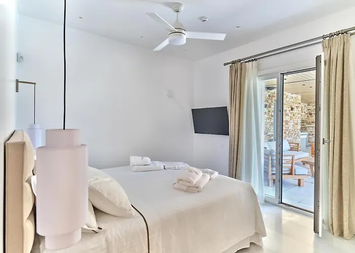 Raphael - Luxury And Serenity In Paros * Naoussa