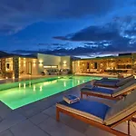 Raphael - Luxury And Serenity In Paros Σπίτι διακοπών Νάουσα