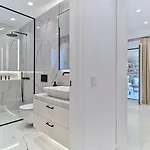 Raphael - Luxury And Serenity In Paros * Νάουσα