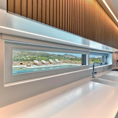 Raphael - Luxury And Serenity In Paros * Náoussa