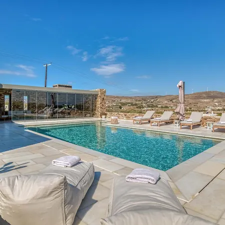 Raphael - Luxury And Serenity In Paros Hébergement de vacances Náoussa