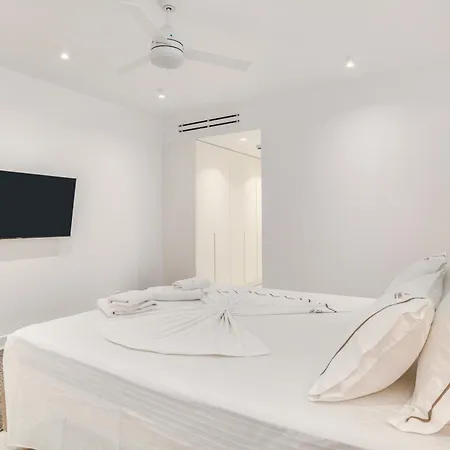 펜션 Raphael - Luxury And Serenity In Paros *