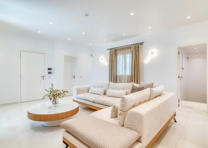 Raphael - Luxury And Serenity In Paros