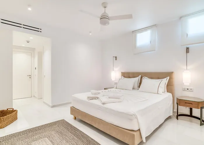 Дом отдыха Raphael - Luxury And Serenity In Paros *