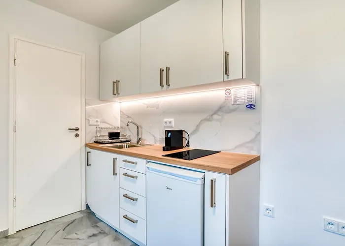 Raphael - Luxury And Serenity In Paros